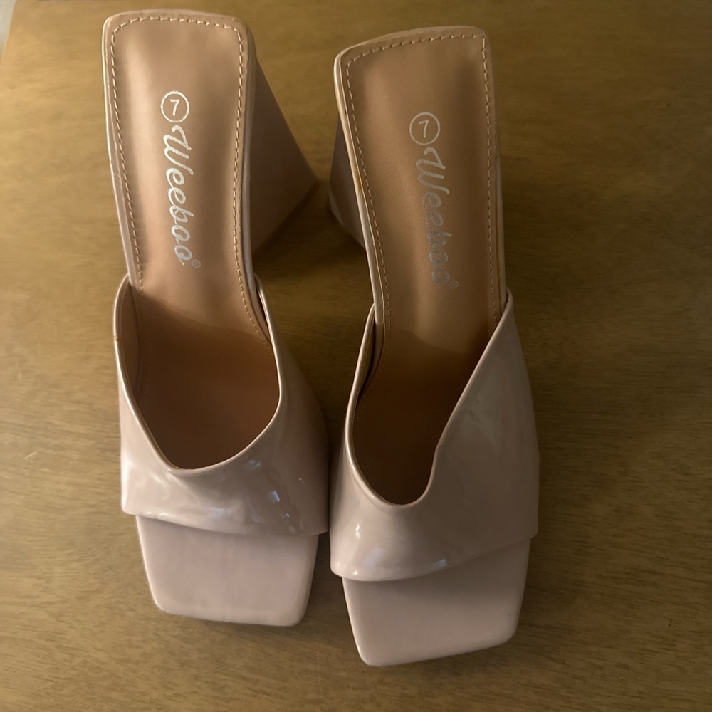 Nude Patent Square-Toe Block Heel Mules - Women